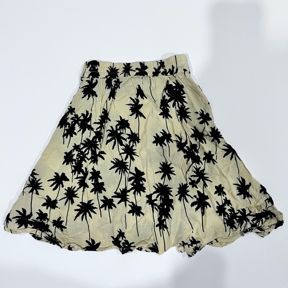 Fighting Eel Ava Sky girls palm tree Skirt sz 4 - Picture 3 of 3